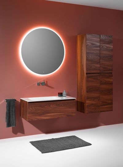Look 9 – reduzierter Design Badezimmerspiegel mit LED und beheizbar